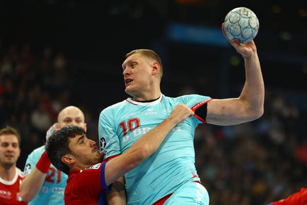 Handball I Herren I Saison 2025 2026 I Bundesliga I 22. Spieltag I HSV Hamburg - MT Melsungen I 22.02.2026 Jacob Lassen (9, HSV Hamburg) Dainis Kristopans (10, MT Melsungen) Hamburg Barclaycard Arena Hamburg Deutschland Copyright: xLobeca RalfxHomburgx