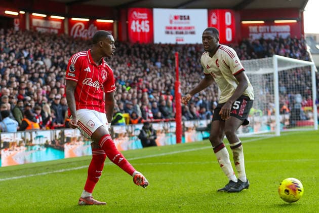 Nottingham Forest v Liverpool, Premier League Callum Hudson-Odoi Of Nottingham Forest Passes the ball during the Nottingham Forest v Liverpool Premier League match at the City Ground, West Bridgford, England on 22 February 2026 Credit: Lee Keuneke Every Second Media Editorial use only. All images are copyright Every Second Media Limited. No images may be reproduced without prior permission. All rights reserved. Premier League and Football League images are subject to licensing agreements with Football DataCo Limited. see https: www.football-dataco.com Copyright: xIMAGO EveryxSecondxMediax ESM-1816-0052 LeexKeunekex xEveryxSecondxMediax