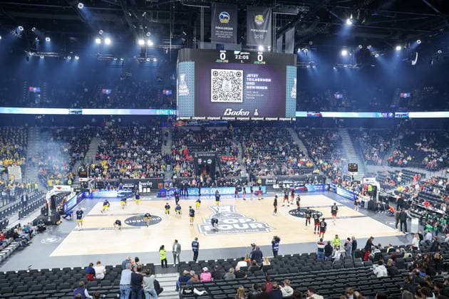 Der SAP Garden vor dem Spiel, GER, BMA365 Bamberg Baskets vs. Alba Berlin, Basketball, BBL Pokal, BMW TOP FOUR, Finale, Saison 2025 2026, 22.02.2026, GER, BMA365 Bamberg Baskets vs. Alba Berlin, Basketball, BBL Pokal, BMW TOP FOUR, Finale, Saison 2025 2026, 22.02.2026 Muenchen Copyright: xEibner-Pressefoto JennixMaulx EP_JML
