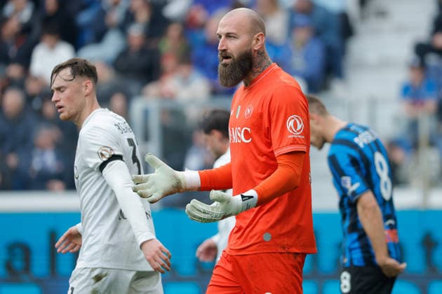 22nd February 2026; Gewiss Stadium, Bergamo, Italy, Serie A Football, Atalanta versus Napoli; Vanja Milinkovic-Savic of SSC Napoli  EmanuelexPennacchio Content restricted for UK based newspaper
