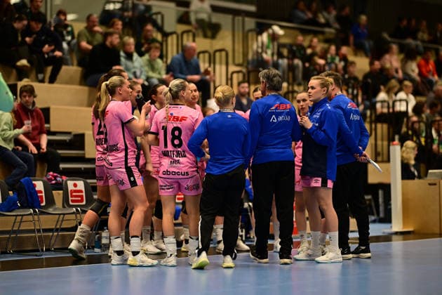 Handball I Frauen I Saison 2025-2026 I EHF European League I VfL Oldenburg - Tertnes Bergen I 22.02.2026 Tertnes Bergen Frauen zusammen Buxtehude Halle Nord NEU Niedersachsen Deutschland Copyright: xLobeca FelixxSchlikisx