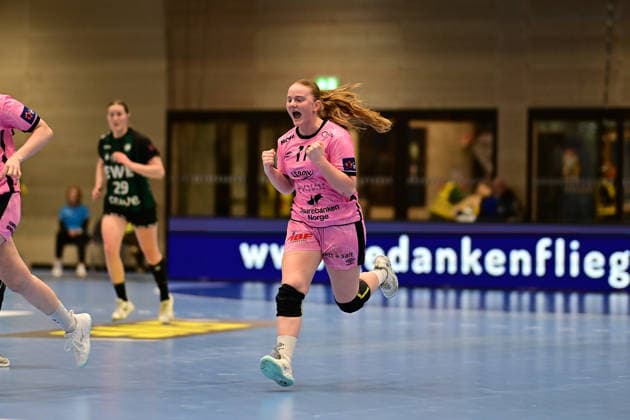 Handball I Frauen I Saison 2025-2026 I EHF European League I VfL Oldenburg - Tertnes Bergen I 22.02.2026 Jubel, Begeisterung, Enthusiasmus, Euphorie, Freude, Glücksgefühl, Heiterkeit bei: Sara Eline Lauritzen (11, Tertnes Bergen) Buxtehude Halle Nord NEU Niedersachsen Deutschland Copyright: xLobeca FelixxSchlikisx