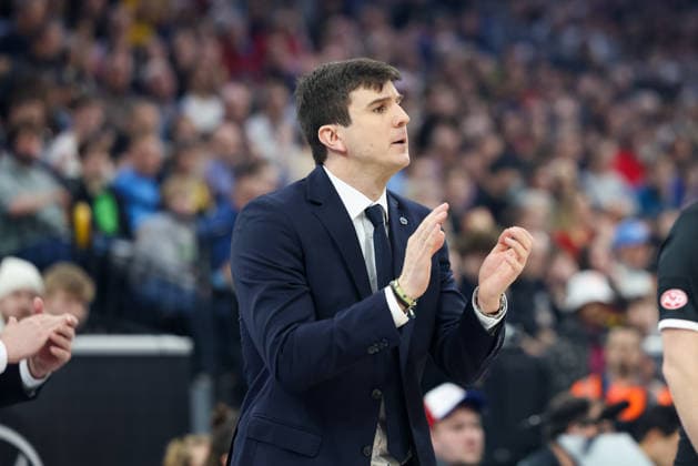 Pedro Calles (Alba Berlin, Chef-Trainer), GER, BMA365 Bamberg Baskets vs. Alba Berlin, Basketball, BBL Pokal, BMW TOP FOUR, Finale, Saison 2025 2026, 22.02.2026, GER, BMA365 Bamberg Baskets vs. Alba Berlin, Basketball, BBL Pokal, BMW TOP FOUR, Finale, Saison 2025 2026, 22.02.2026 Muenchen Copyright: xEibner-Pressefoto JennixMaulx EP_JML