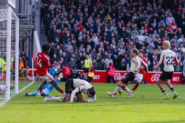 Football - FA Premier League - Nottingham Forest FC v Liverpool FC NOTTINGHAM, ENGLAND - Sunday, February 22, 2026: Liverpool s Alexis Mac Allister scores the first goal during the FA Premier League match between Nottingham Forest FC and Liverpool FC at the City Ground. (Photo by David Rawcliffe Propaganda) NOTTINGHAM City Ground NOTTINGHAMSHIRE ENGLAND  Copyright: xDavidxRawcliffex P2026-02-22-Notts_Forest_Liverpool-115