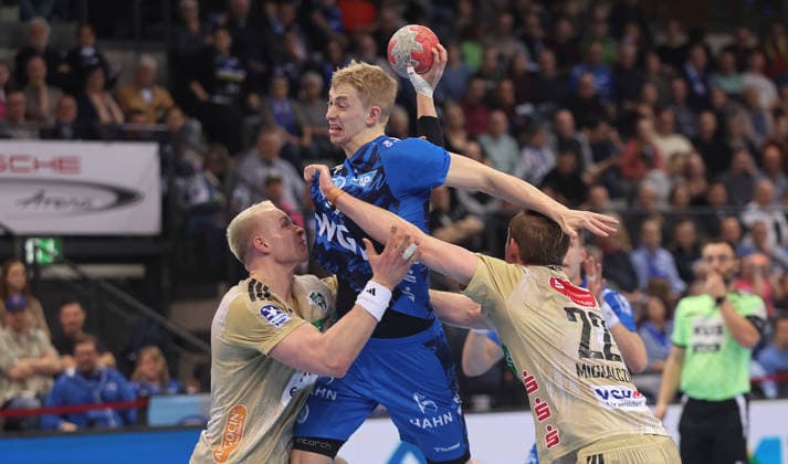 Stuttgart , Handball Daikin Bundesliga TVB Stuttgart vs. TSV Hannover-Burgdorf , Torben Matzken ( TVB )