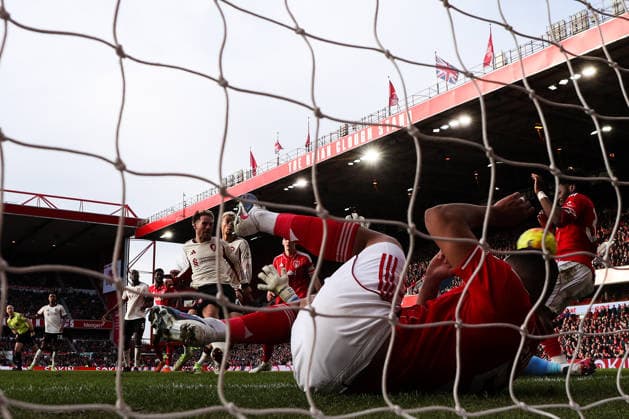 Nottingham, England, 22nd February 2026. Alexis Mac Allister of Liverpool scores a goal to make it 0-1 during the Nottingham Forest vs Liverpool Premier League match at the City Ground, Nottingham. Picture credit should read: Gareth Evans Sportimage EDITORIAL USE ONLY. No use with unauthorised audio, video, data, fixture lists, club league logos or live services. Online in-match use limited to 120 images, no video emulation. No use in betting, games or single club league player publications. SPI_063_NFFC_vs_LFC SPI-4544-0063
