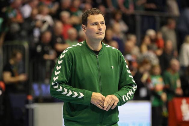 22.02.2026, xgox, Handball - Daikin HBL SC Magdeburg - GWD Minden emspor, v.l. Nils Torbrügge (Minden) Magdeburg