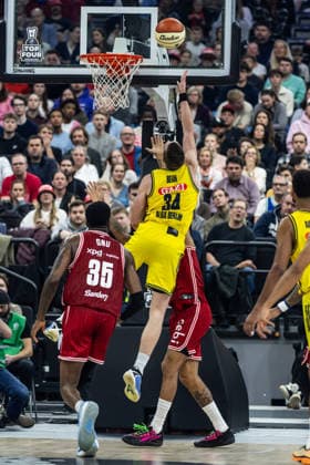 GER, BMW Top Four, Basketball BBL Pokal, Finale, BMA365 Bamberg Baskets - ALBA Berlin. 22.02.2026, SAP Garden, München, GER, BMW Top Four, Basketball BBL Pokal, Finale, BMA365 Bamberg Baskets - ALBA Berlin. Justin Bean (ALBA Berlin 34) Foto Alexander Trienitz München SAP Garden Bayern Deutschland