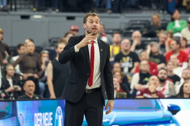 Anton Gavel (BMA365 Bamberg Baskets, Cheftrainer) gestikuliert, GER, BMA365 Bamberg Baskets vs. Alba Berlin, Basketball, BBL Pokal, BMW TOP FOUR, Finale, Saison 2025 2026, 22.02.2026, GER, BMA365 Bamberg Baskets vs. Alba Berlin, Basketball, BBL Pokal, BMW TOP FOUR, Finale, Saison 2025 2026, 22.02.2026 Muenchen Copyright: xEibner-Pressefoto JennixMaulx EP_JML