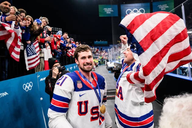 260222 Dylan Larkin and Charlie McAvoy of USA celebrate after the men s Ice hockey, Eishockey final between Canada and USA during day 16 of the 2026 Winter Olympics on February 22, 2026 in Milan. Photo: Joel Marklund BILDBYRAN kod JM JM0802 bbeng ishockey ice hockey Olympic Games, Olympische Spiele, Olympia, OS olympics winter olympics os ol olympiska spel vinter-os olympiske leker milano cortina 2026 milan cortina 2026 milano cortina 2026 olympic games milano cortina 2026 winter olympic games milano cortina-os milano cortina-ol vinter-ol final usa united states canada kanada jubel *** 260222 Dylan Larkin and Charlie McAvoy of USA celebrate after the men s ice hockey final between Canada and USA during day 16 of the 2026 Winter Olympics on February 22, 2026 in Milan Photo Joel Marklund BILDBYRAN kod JM JM0802 bbeng ishockey ice hockey olympic games olympics winter olympics os ol olympiska spel vinter os olympiske leker milano cortina 2026 milan cortina 2026 milano cortina 2026 olympic games milano cortina 2026 winter olympic games milano cortina os milano cortina ol vinter ol final usa united states canada kanada jubel  Copyright: JOELxMARKLUND BB260222JM111