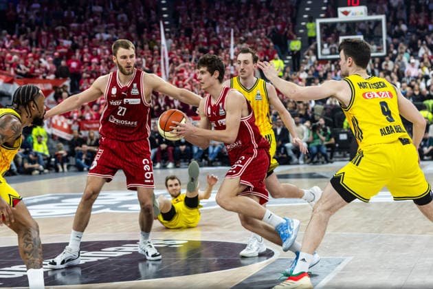 GER, BMW Top Four, Basketball BBL Pokal, Finale, BMA365 Bamberg Baskets - ALBA Berlin. 22.02.2026, SAP Garden, München, GER, BMW Top Four, Basketball BBL Pokal, Finale, BMA365 Bamberg Baskets - ALBA Berlin. Richard Balint (BMA365 Bamberg Baskets, 11) Foto Alexander Trienitz München SAP Garden Bayern Deutschland