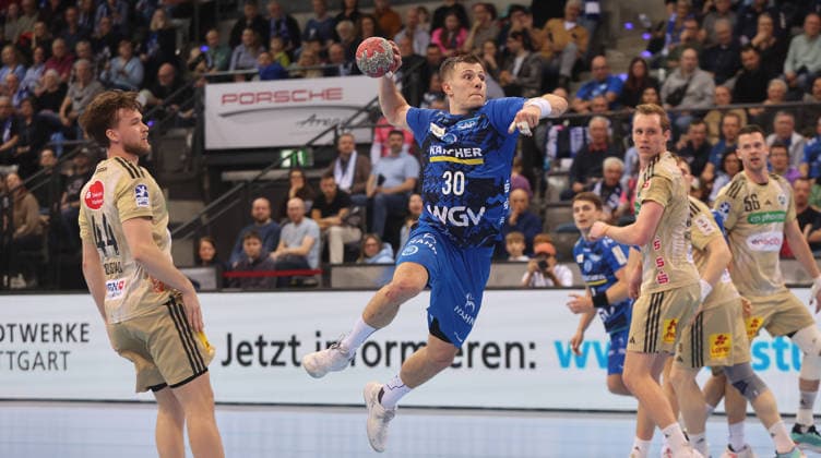 Stuttgart , Handball Daikin Bundesliga TVB Stuttgart vs. TSV Hannover-Burgdorf , Marco Mengon ( TVB )