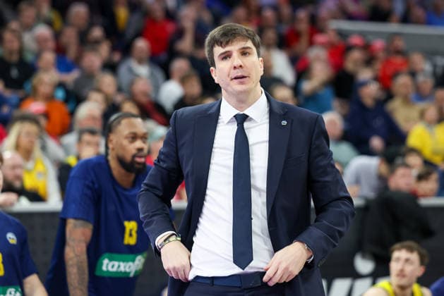 Pedro Calles (Alba Berlin, Chef-Trainer), GER, BMA365 Bamberg Baskets vs. Alba Berlin, Basketball, BBL Pokal, BMW TOP FOUR, Finale, Saison 2025 2026, 22.02.2026, GER, BMA365 Bamberg Baskets vs. Alba Berlin, Basketball, BBL Pokal, BMW TOP FOUR, Finale, Saison 2025 2026, 22.02.2026 Muenchen Copyright: xEibner-Pressefoto JennixMaulx EP_JML