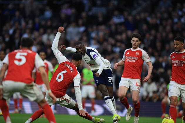 Tottenham Hotspur v Arsenal, Premier League GOAL Tottenham Hotspur Forward Randal Kolo Muani (39) makes it- 1-1 during the Premier League match between Tottenham Hotspur and Arsenal at Tottenham Hotspur Stadium, London, UK on 22 February 2026. London Tottenham Hotspur Stadium London UK Editorial use only DataCo restrictions apply See www.football-dataco.com , Copyright: xChrisxFoxwellx PSI-23791-0016