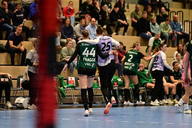 Handball I Frauen I Saison 2025-2026 I EHF European League I VfL Oldenburg - Tertnes Bergen I 22.02.2026 Madita Kohorst (25, VfL Oldenburg) muss verletzt vom Feld Buxtehude Halle Nord NEU Niedersachsen Deutschland Copyright: xLobeca FelixxSchlikisx