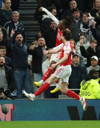 Premier League football, Tottenham v Arsenal Premier League football, The Tottenham Hotspurs Stadium, Tottenham, London, UK. 22.02.2026 Tottenham v Arsenal. Pic shows Arsenals Eze scores 1.nil Photographs by Marc Aspland for The Times & Sunday Times  Copyright: xMarcxAsplandxforxThexTimesx&xSunx NINTCHDBPICT001061341442
