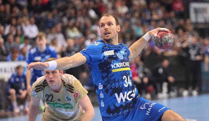 Stuttgart , Handball Daikin Bundesliga TVB Stuttgart vs. TSV Hannover-Burgdorf , Kai Häfner ( TVB )