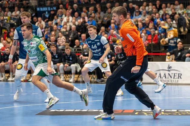 Christopher Rudeck (Bergischer HC 06, 01) feiert sich fuer die gelungene Abwehr. Bergischer HC 06 vs. Fuechse Berlin, Handball, DAIKIN Handballbundesliga, 22. Spieltag, Saison 2025 2026, 22.02.2026 Bergischer HC 06 vs. Fuechse Berlin, Handball, DAIKIN Handballbundesliga, 22. Spieltag, Saison 2025 2026, 22.02.2026 Duesseldorf Copyright: xEibner-Pressefoto ThomasxHaeslerx EP_THR