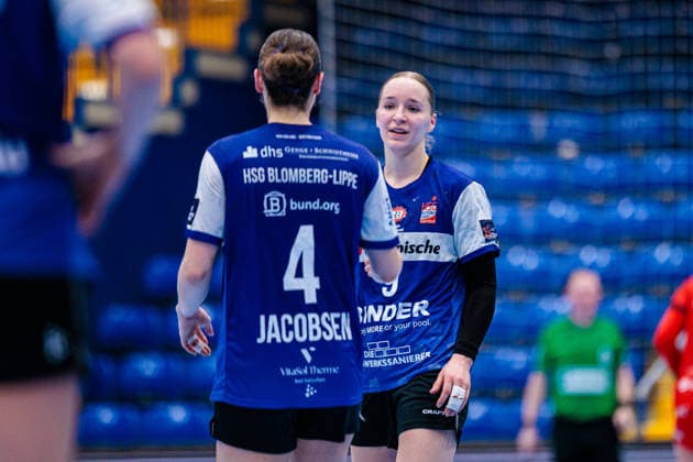 v.l. Andrea Jacobsen (HSG Blomberg-Lippe, 04), Nieke Kuehne (HSG Blomberg-Lippe, 09) GER, HSG Blomberg-Lippe (GER) vs. MOL Esztergom (HUN), Handball, EHF European League Women, Gruppenphase, 22.02.2026 GER, HSG Blomberg-Lippe (GER) vs. MOL Esztergom (HUN), Handball, EHF European League Women, Gruppenphase, 22.02.2026 Lemgo Copyright: xEibner-Pressefoto JanxRollingerx EP_JSK