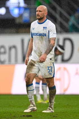 Paderborn, Home Deluxe Arena, 22.02.26, GER, Herren, 2.Bundesliga, Saison 2025-2026, SC Paderborn 07 - Hertha BSC Berlin Bild: Toni LEISTNER (Hertha BSC) DFL regulations prohibit any use of photographs as image sequences and or quasi-video. NRW Deutschland
