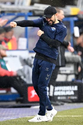 Paderborn, Home Deluxe Arena, 22.02.26, GER, Herren, 2.Bundesliga, Saison 2025-2026, SC Paderborn 07 - Hertha BSC Berlin Bild: Trainer Ralf KETTEMANN (Paderborn) DFL regulations prohibit any use of photographs as image sequences and or quasi-video. NRW Deutschland