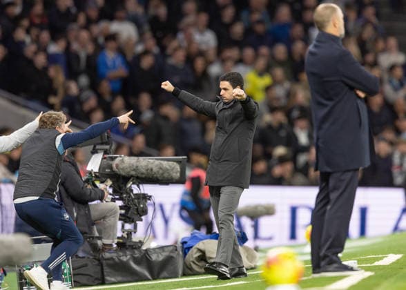 Tottenham Hotspur v Arsenal, Premier League, Football, Tottenham Hotspur Stadium, London, UK - 22 Feb 2026 Arsenal Manager Mikel Arteta celebrates after Viktor Gyokeres of Arsenal FC (14) scored London Tottenham Hotspur Stadium Tottenham GBR, UK NEWSPAPERS OUT Copyright: xEllixBirchx
