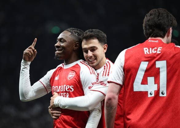 Premier League football, Tottenham v Arsenal Premier League football, The Tottenham Hotspurs Stadium, Tottenham, London, UK. 22.02.2026 Tottenham v Arsenal. Pic shows Eze scores his second goal to make it 3.1 Photographs by Marc Aspland for The Times & Sunday Times  Copyright: xMarcxAsplandxforxThexTimesx&xSunx NINTCHDBPICT001061354298