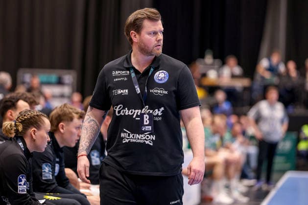 22.02.2026, Handball, HBL, Bergischer HC - Füchse Berlin, Mitsubishi Electric HALLE Düsseldorf: Cheftrainer Arnor Gunnarsson (BHC hc) Nordrhein-Westfalen Deutschland