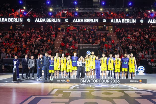 Die zweitplatzierte Mannschaft von Alba Berlin, GER, BMA365 Bamberg Baskets vs. Alba Berlin, Basketball, BBL Pokal, BMW TOP FOUR, Finale, Saison 2025 2026, 22.02.2026, GER, BMA365 Bamberg Baskets vs. Alba Berlin, Basketball, BBL Pokal, BMW TOP FOUR, Finale, Saison 2025 2026, 22.02.2026 Muenchen Copyright: xEibner-Pressefoto JennixMaulx EP_JML