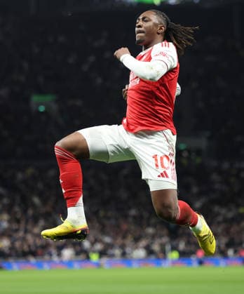 Premier League football, Tottenham v Arsenal Premier League football, The Tottenham Hotspurs Stadium, Tottenham, London, UK. 22.02.2026 Tottenham v Arsenal. Pic shows Eze scores his second goal to make it 3.1 Photographs by Marc Aspland for The Times & Sunday Times  Copyright: xMarcxAsplandxforxThexTimesx&xSunx NINTCHDBPICT001061356377