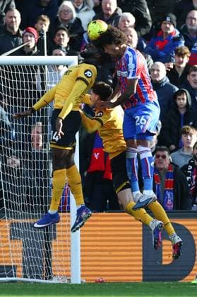 Chris Richards of Crystal Palace clashes heads with Tolu Arokodare of Wolverhampton Wanderers Crystal Palace v Wolverhampton Wanderers, Premier League, Football, Selhurst Park, London, UK - 22 Feb 2026London Selhurst Park United Kingdom EDITORIAL USE ONLY No use with unauthorised audio, video, data, fixture lists, club league logos or live services. Online in-match use limited to 120 images, no video emulation. No use in betting, games or single club league player publications. Copyright: xSimonxDael Shutterstockx 16681548ct