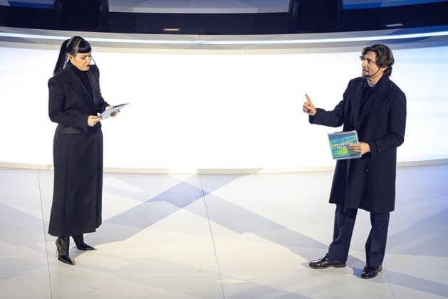 Winter Olympics - Closing Ceremony - Verona Annie Mazzola and Federico Russo presenters during the Closing Ceremony of the Olympic Winter games, Winterspiele,Spiele, Summer games Milano-Cortina 2026,on February 22, 2026 at Arena di Verona in Verona, Italy. Photo by Sergio Bisi IPA ABACAPRESS.COM Verona Italy  Copyright: xIPA ABACAx