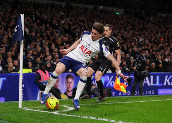 22nd February 2026; Tottenham Hotspur Stadium, London, England; Premier League Football, Tottenham Hotspur versus Arsenal; Conor Gallagher of Tottenham Hotspur on the ball  JPxFletcher Content restricted for UK based newspaper