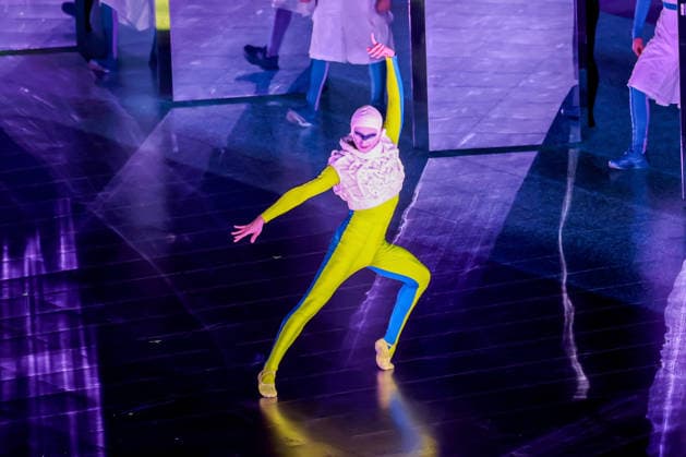 Performers dance during the Closing Ceremony of the Milano Cortina 2026 Olympic Games, Olympische Spiele, Olympia, OS at Verona Arena in Verona, Italy, on Sunday, February 22, 2026. Norway won the most medals with a total of 41, with the United States following at 33.  ITA20260222130 AARONxJOSEFCZYK