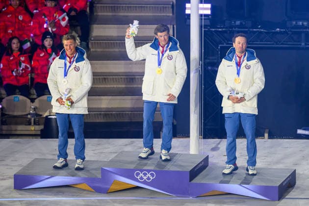 260222 Silver medalist Martin Lowstroem Nyenget of Norway, gold medalist Johannes Hosflot Klaebo of Noreay and bronze medalist Emil Iversen of Norway of Norway during the medal ceremony for men s 50km classic technique cross-country skiing during the Closing Ceremony of the 2026 Winter Olympics on February 22, 2026 in Verona. Photo: Emma Wallskog BILDBYRAN kod EW MB1342 Olympic Games, Olympische Spiele, Olympia, OS olympics winter olympics os ol olympiska spel vinter-os olympiske leker milano cortina 2026 milan cortina 2026 milano cortina 2026 olympic games milano cortina 2026 winter olympic games milano cortina-os milano cortina-ol vinter-ol 16 bbeng avslutningsceremoni closing ceremony Norway norge Gold guld medal medalj *** 260222 Silver medalist Martin Lowstroem Nyenget of Norway, gold medalist Johannes Hosflot Klaebo of Noreay and bronze medalist Emil Iversen of Norway of Norway during the medal ceremony for men s 50km classic technique cross country skiing during the Closing Ceremony of the 2026 Winter Olympics on February 22, 2026 in Verona Photo Emma Wallskog BILDBYRAN kod EW MB1342 olympic games olympics winter olympics os ol olympiska spel vinter os olympiske leker milano cortina 2026 milan cortina 2026 milano cortina 2026 olympic games milano cortina 2026 winter olympic games milano cortina os milano cortina ol vinter ol 16 bbeng avslutningsceremoni closing ceremony Norway norge Gold guld medal medalj  Copyright: EMMAxWALLSKOG BB260222EW052