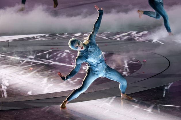 Performers dance during the Closing Ceremony of the Milano Cortina 2026 Olympic Games, Olympische Spiele, Olympia, OS at Verona Arena in Verona, Italy, on Sunday, February 22, 2026. Norway won the most medals with a total of 41, with the United States following at 33.  ITA20260222137 AARONxJOSEFCZYK