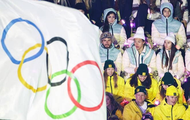 ITALY, VERONA - FEBRUARY 22, 2026: Russian figure skaters Adeliia Petrosian and Petr Gumennik (L-R top row) attend the closing ceremony of the 2026 Winter Olympic Games, Olympische Spiele, Olympia, OS at Verona Olympic Arena. Mikhail Tereshchenko TASS  89122499