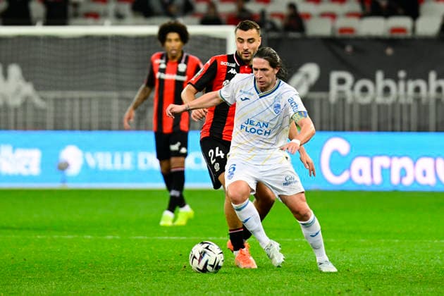 FOOTBALL : OGC Nice VS FC Lorient - Ligue 1 McDonald s - 22 02 2026 Laurent Abergel (FC Lorient) - Ligue 1 McDonald™s match between OGC Nice and Football Club de Lorient on February 22, 2026 at the Allianz Riviera Stadium in Nice. NiceFrance  Copyright: xWilliamxCannarellax