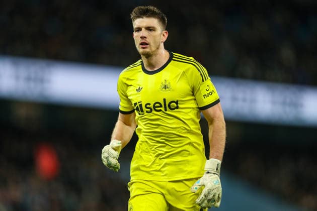 Manchester City v Newcastle United, Premier League Nick Pope Of Newcastle United during the Manchester City v Newcastle United Premier League match at the Etihad Stadium, Manchester, England on 21 February 2026 Credit: Lee Keuneke Every Second Media Editorial use only. All images are copyright Every Second Media Limited. No images may be reproduced without prior permission. All rights reserved. Premier League and Football League images are subject to licensing agreements with Football DataCo Limited. see https: www.football-dataco.com Copyright: xIMAGO EveryxSecondxMediax ESM-1811-0152 LeexKeunekex xEveryxSecondxMediax