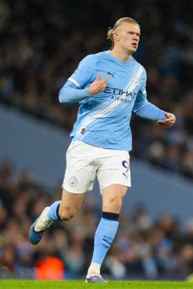 Manchester City v Newcastle United, Premier League Erling Haland Of Manchester City during the Manchester City v Newcastle United Premier League match at the Etihad Stadium, Manchester, England on 21 February 2026 Credit: Lee Keuneke Every Second Media Editorial use only. All images are copyright Every Second Media Limited. No images may be reproduced without prior permission. All rights reserved. Premier League and Football League images are subject to licensing agreements with Football DataCo Limited. see https: www.football-dataco.com Copyright: xIMAGO EveryxSecondxMediax ESM-1811-0185 LeexKeunekex xEveryxSecondxMediax