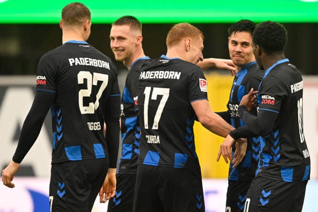Paderborn, Home Deluxe Arena, 22.02.26, GER, Herren, 2.Bundesliga, Saison 2025-2026, SC Paderborn 07 - Hertha BSC Berlin Bild: Raphael OBERMAIR (Paderborn) jubelt nach seinem Tor zum 5:1 DFL regulations prohibit any use of photographs as image sequences and or quasi-video. NRW Deutschland