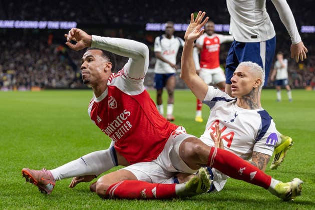 Tottenham Hotspur v Arsenal, Premier League, Football, Tottenham Hotspur Stadium, London, UK - 22 Feb 2026 Gabriel of Arsenal FC (6) tangles with Richarlison of Tottenham Hotspur (9) London Tottenham Hotspur Stadium Tottenham GBR, UK NEWSPAPERS OUT Copyright: xEllixBirchx
