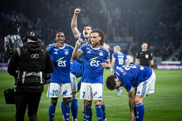 FOOTBALL : Racing Strasbourg vs Olympique Lyonnais - ligue 1 - Strasbourg - 21 2 26 Joie des joueurs de l equipe de Racing Strasbourg apres le but de Diego Moreira 7 (RCS)  Copyright: xElyxandroxCEGARRAx