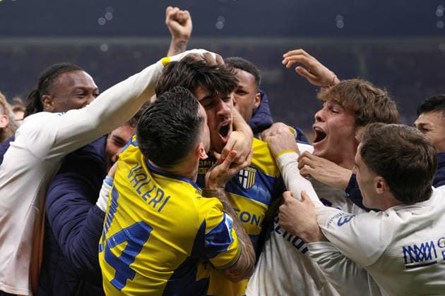 AC Milan vs Parma Calcio Italy, Milan, 2026 02 22: Mariano Troilo (Parma) scores by header and celebrates the 1-0 goal at 80 during soccer game AC Milan vs Parma Calcio, Serie A Enilive 2025-2026 day 26 at San Siro Stadium Milan Lombardy Deutschland Copyright: xFabrizioxAndreaxBertanix