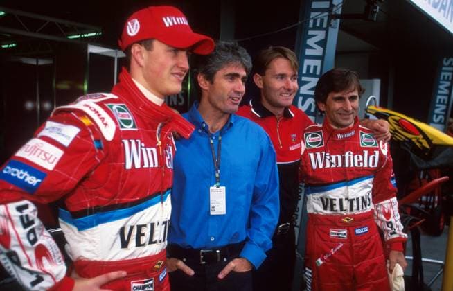 L to R: Ralf Schumacher (GER) Williams; Mick Doohan (AUS) 500cc Bike World Champion; Alex Zanardi (ITA) Williams (Far right)...Australian Grand Prix, Melbourne, 7 March 1999. Copyright: xSuttonxMotorsportsx