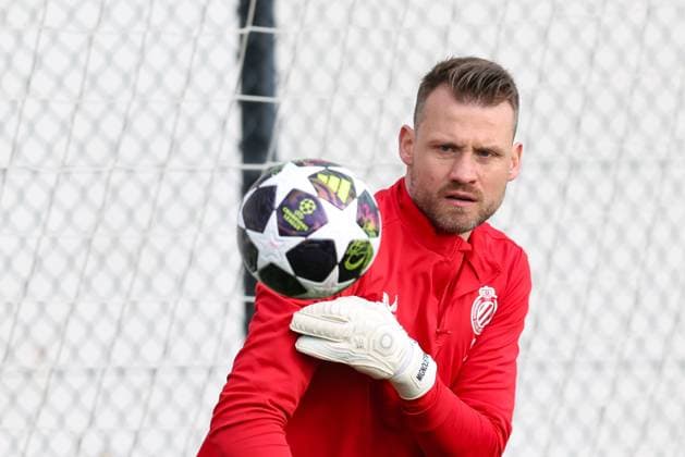 Club s goalkeeper Simon Mignolet pictured during a training session of Belgian soccer team Club Brugge, in Knokke-Heist, on Monday 23 February 2026. Tomorrow, Club Brugge will play against Spanish team Atletico Madrid, a return leg game in the Knockout phase play-offs of the UEFA Champions League tournament. BRUNOxFAHY  x164615282x