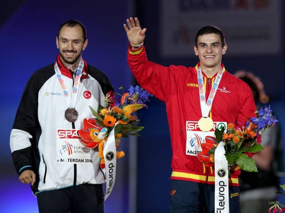 European Athletics Championships in Amsterdam AMSTERDAM, NETHERLANDS - JULY 08: Men s 200m silver medalist Ramil Guliyev (L) of Turkey and the gold medalist Bruno Hortelano (R) of Spain pose with their medals at the Olympic Stadium during the 23rd European Athletics Championships in Amsterdam, Netherlands on July 07, 2016. Netherlands World. Editorial use only. Please get in touch for any other usage.  Copyright: x2025xAnadoluxMehmetxKamanx