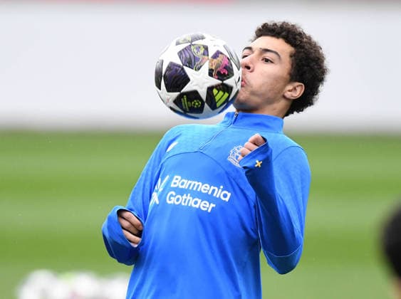 23.02.2026, xophax, Fussball , UEFA Champions League , 2025 2026 , Training von Bayer Leverkusen vor dem Spiel gegen Olympiakos Piräus. Montrell Culbreath ( Bayer Leverkusen ) Leverkusen