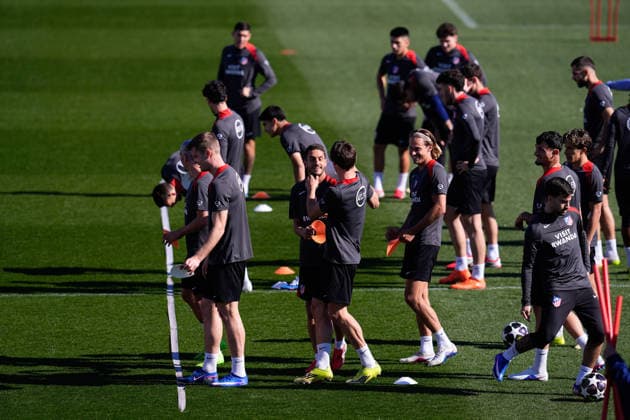 February 23, 2026, Majadahonda, Madrid, Spain: Alexander Sorloth, Jorge Resurreccion Koke, Marcos Llorente and Robin Le Normand during the training day of Atletico de Madrid ahead the UEFA Champions League 2025 26 KO play-offs Second Leg match against Club Brugge KV at Ciudad Deportiva Wanda Atletico de Madrid on February 23, 2026, in Majadahonda, Madrid, Spain. Majadahonda Spain - ZUMAa181 20260223_zaa_a181_008 Copyright: xDennisxAgyemanx