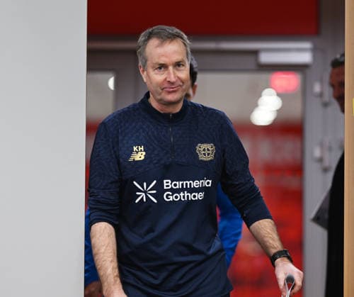 23.02.2026, xophax, Fussball , UEFA Champions League , 2025 2026 , Pressekonferenz von Bayer Leverkusen vor dem Spiel gegen Olympiakos Piräus. Trainer Kasper Hjulmand ( Bayer 04 Leverkusen ) Leverkusen